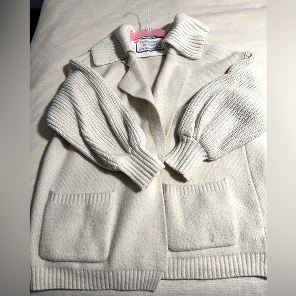 Sleeping on Snow Women's Cream Sweater - Picture 1 of 4